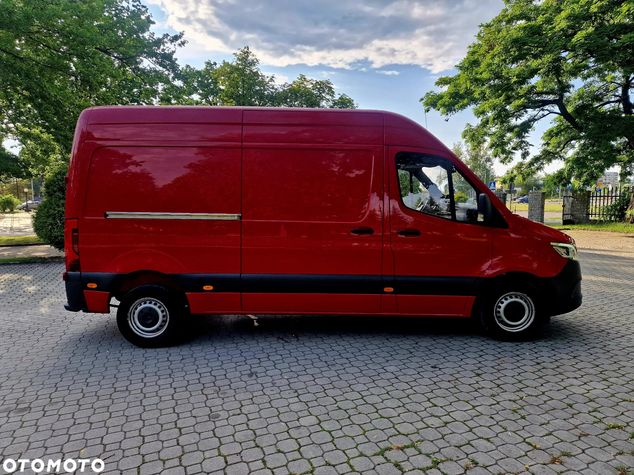 Mercedes-Benz SPRINTER - 4