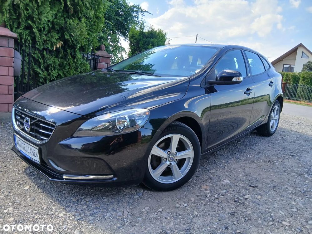 Volvo V40 D2 Momentum - 11