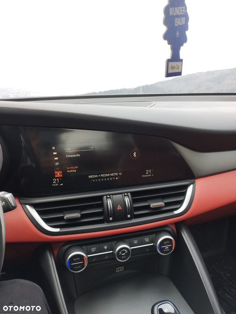 Alfa Romeo Giulia 2.0 Turbo Veloce - 8