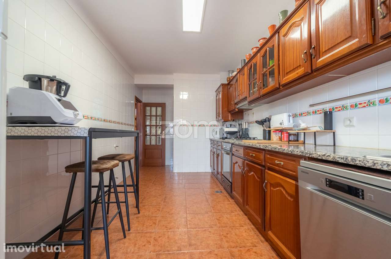 Apartamento Duplex T4 com Garagem | Miranda do Corvo - Grande imagem: 5/33