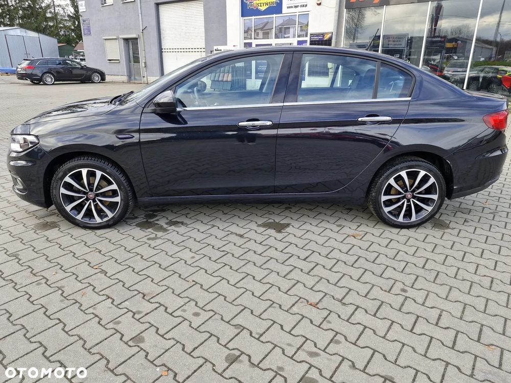 Fiat Tipo 1.6 MultiJet 16v Lounge - 9