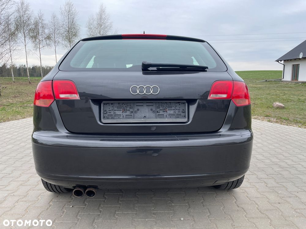 Audi A3 Sportback 1.4 TFSI Attraction - 5