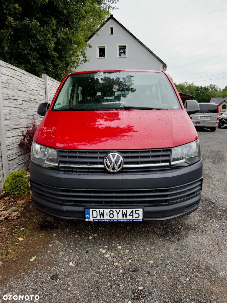 Volkswagen Transporter - 1