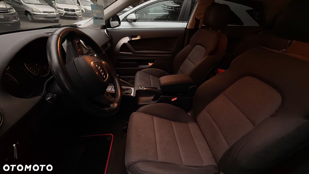 Audi A3 3-drzwiowe 2.0 TDI Ambition - 18