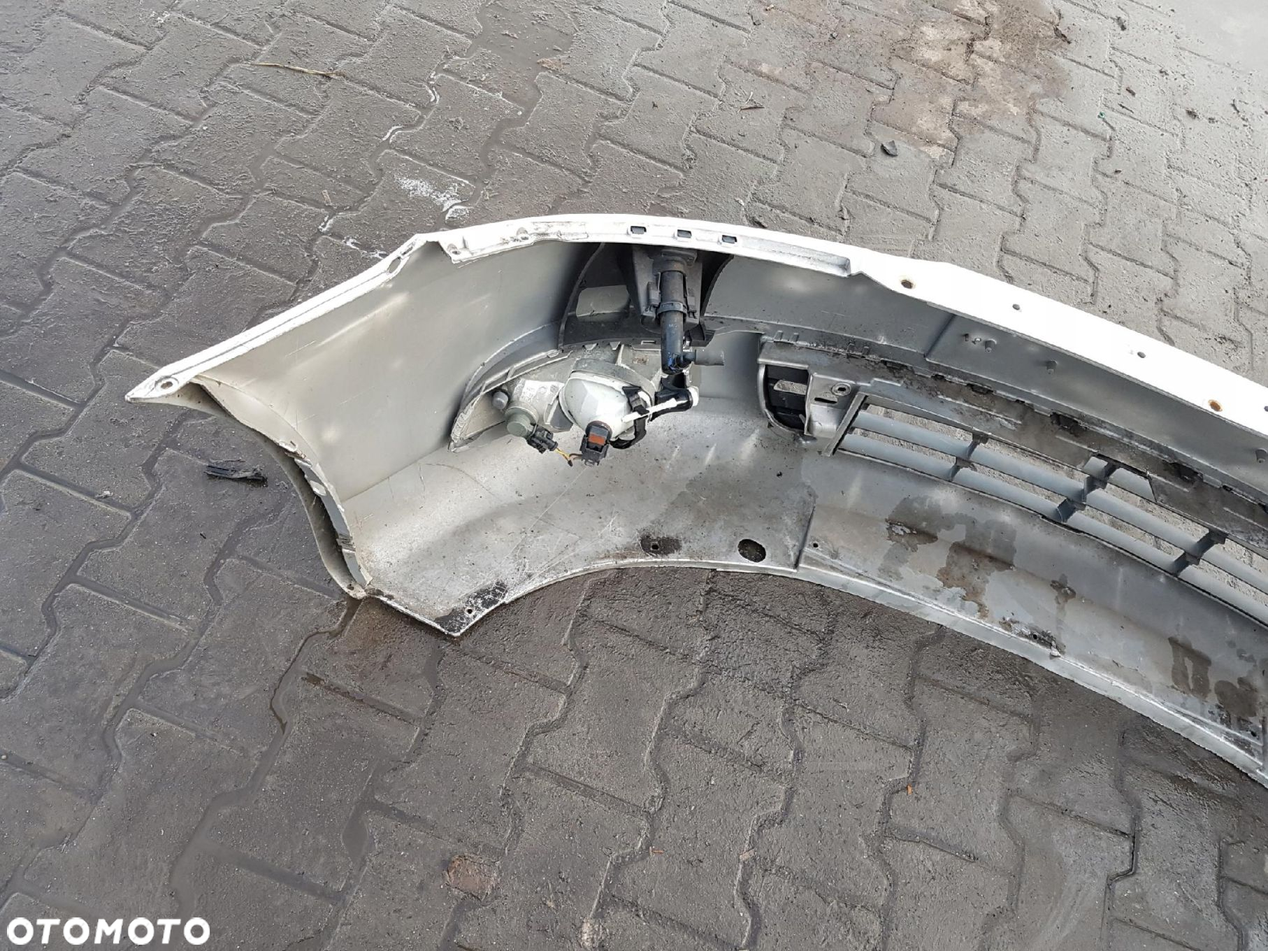 SKODA OCTAVIA 2 II LIFT 08-12r ZDERZAK PRZÓD XENON - 12