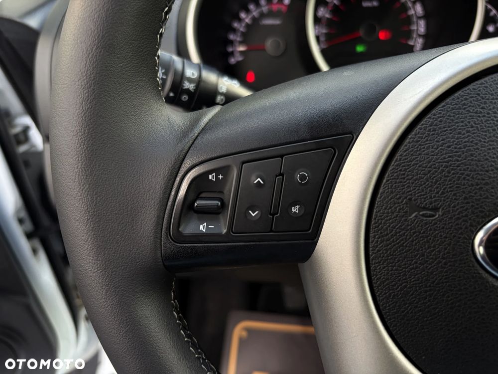 Kia Venga 1.4 CVVT ISG Vision - 23