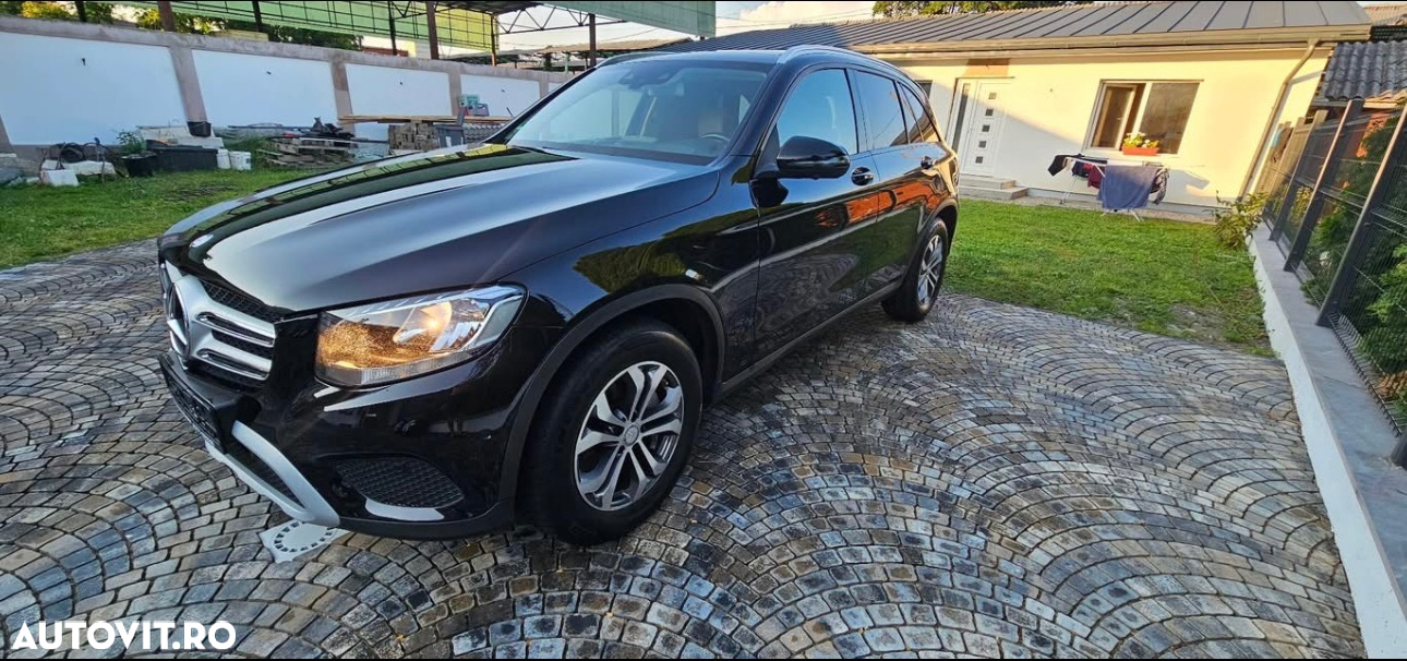 Mercedes-Benz GLC 220 d 4Matic 9G-TRONIC - 4
