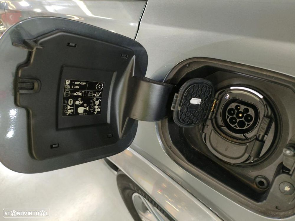 Mercedes-Benz GLE 350 de 4Matic - 11