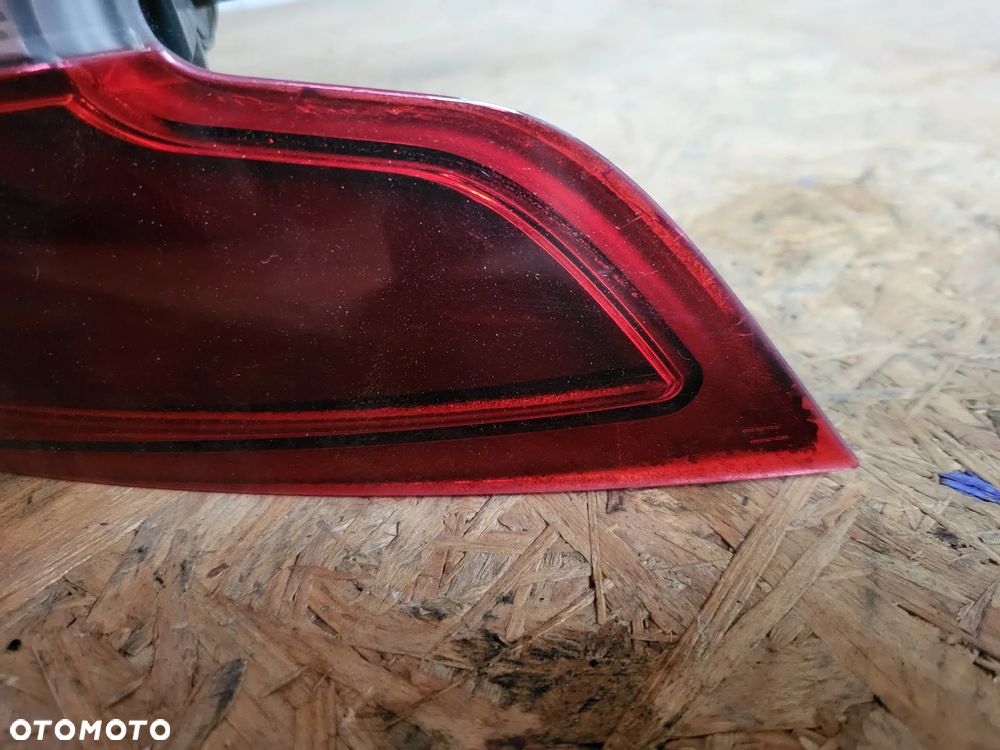Lampa tylna prawa Peugeot 308 T9 HB - 5