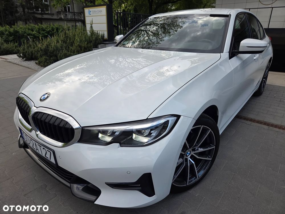 BMW Seria 3 320i xDrive - 4