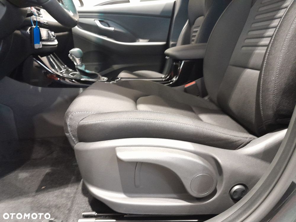 Hyundai i30 1.5 T-GDI 48V Smart DCT - 20