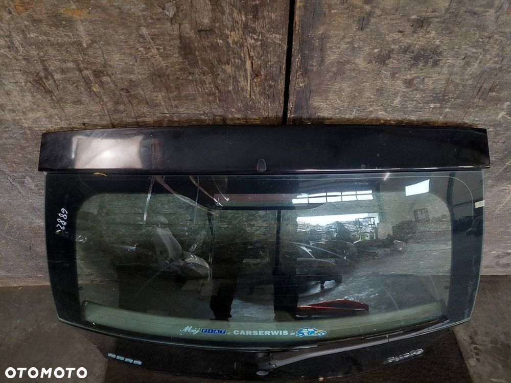 KOMPLETNY TYŁ KLAPA BAGAŻNIKA ZDERZAK TYŁ LAMPY FIAT PUNTO II 601 - 9