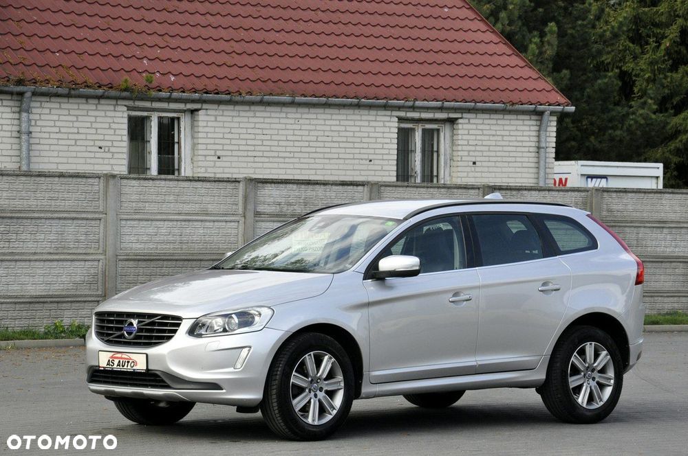 Volvo XC 60 D4 Momentum - 23