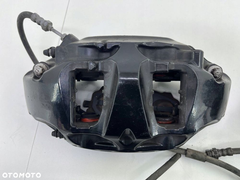 AUDI RS3 8Y ZACISKI PRZÓD TYŁ KOMPLET 83A615105M 83A615106M - 8