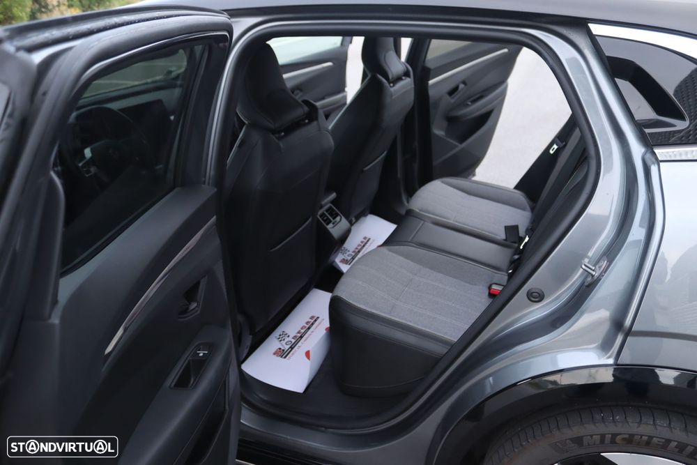 Renault Mégane E-Tech - 24