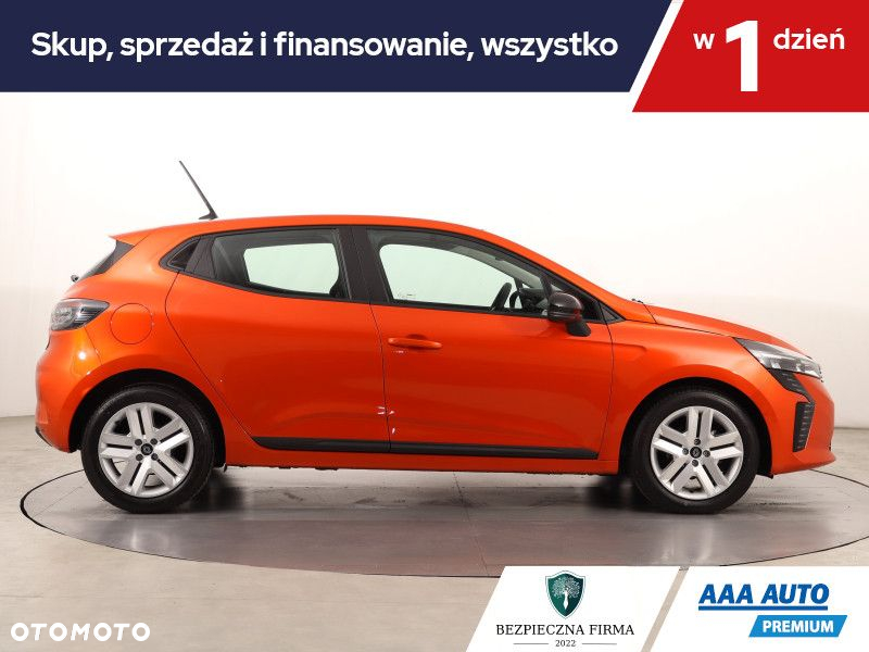 Renault Clio - 7
