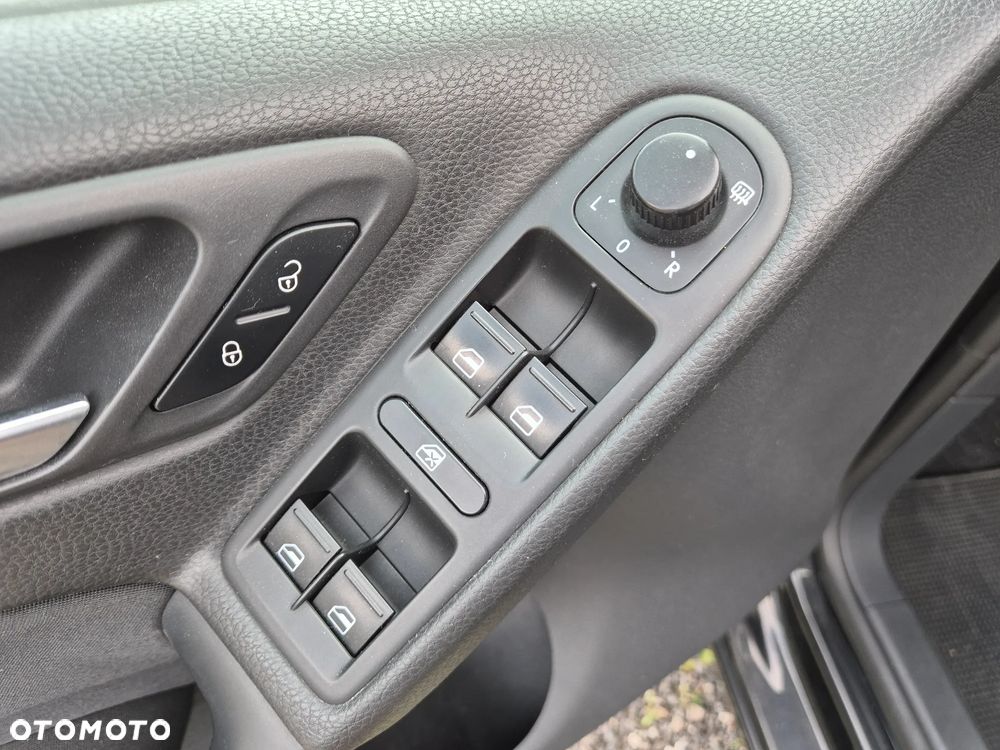 Volkswagen Golf 1.4 Style - 19