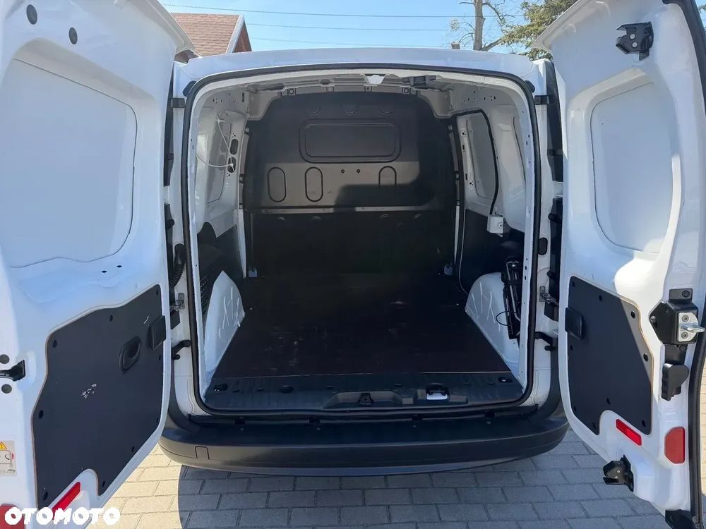 Mercedes-Benz CITAN - 9