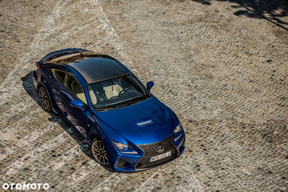 Lexus RC F Carbon - 7