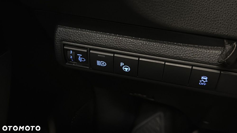 Toyota Corolla 1.8 Hybrid GPF Comfort - 25