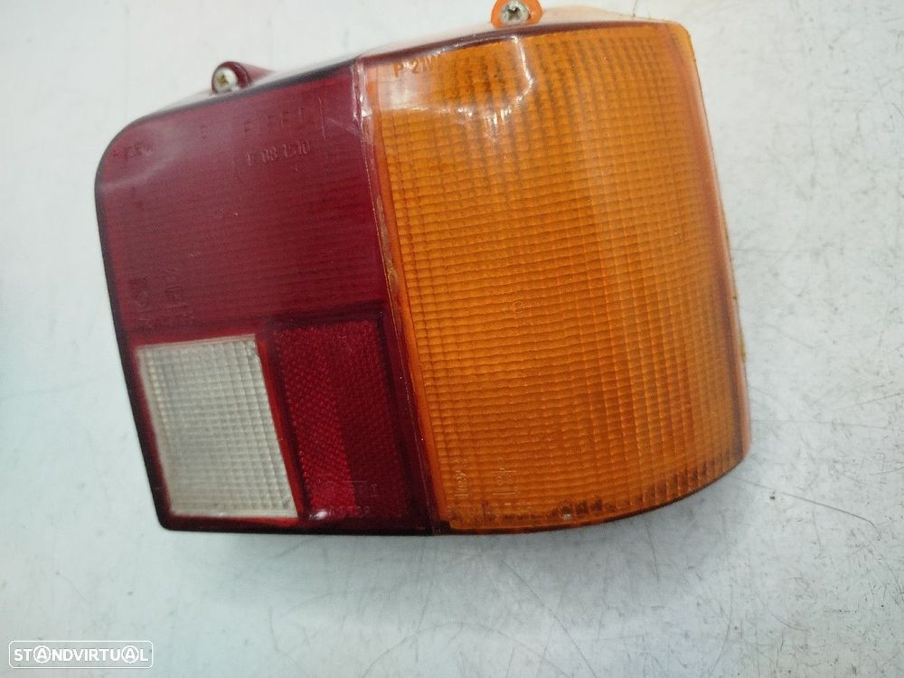 Farolim Stop Dto Peugeot 205 I (741A/C) - 2