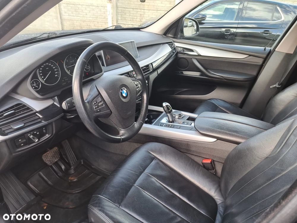 BMW X5 xDrive25d Sport-Aut - 7