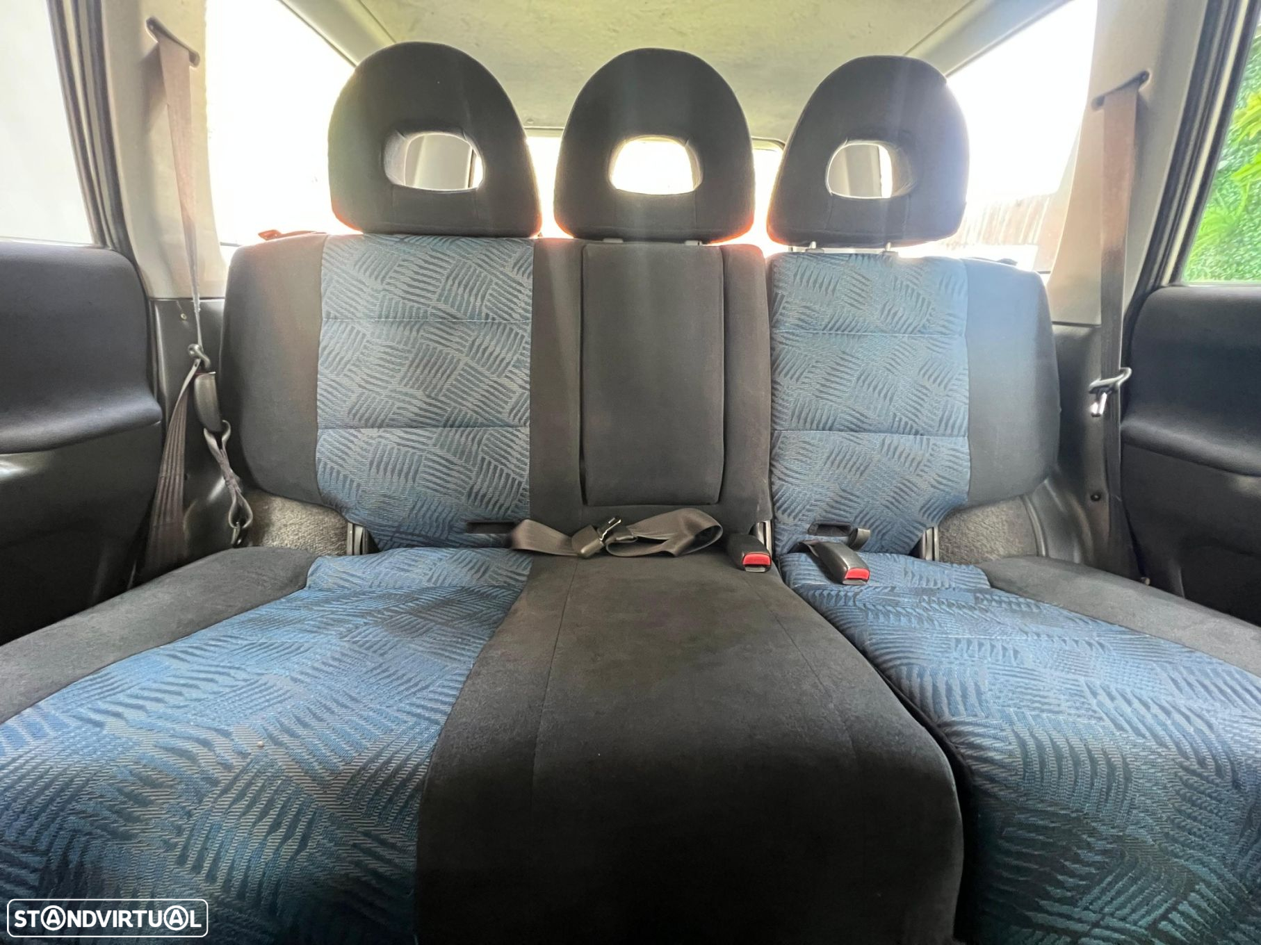 Mitsubishi Pajero Sport 2.5 TD GLS - 19