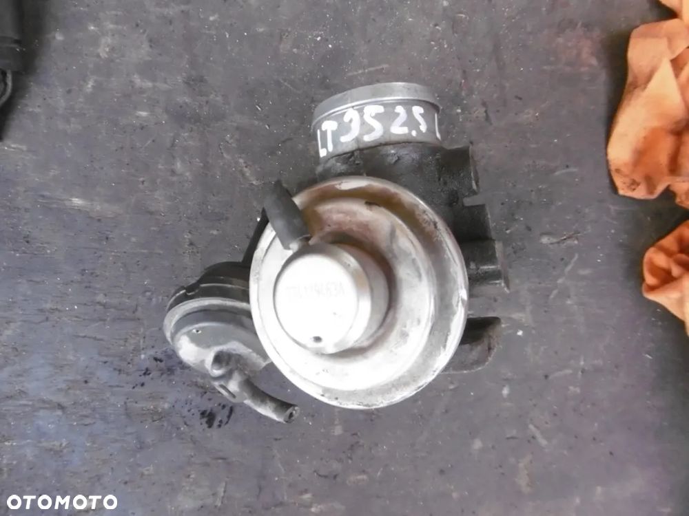 ZAWÓR EGR VW LT 35 2,5 TDI ANJ 109 KM