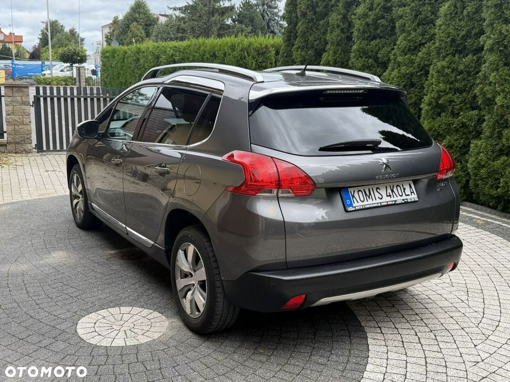 Peugeot 2008 - 4