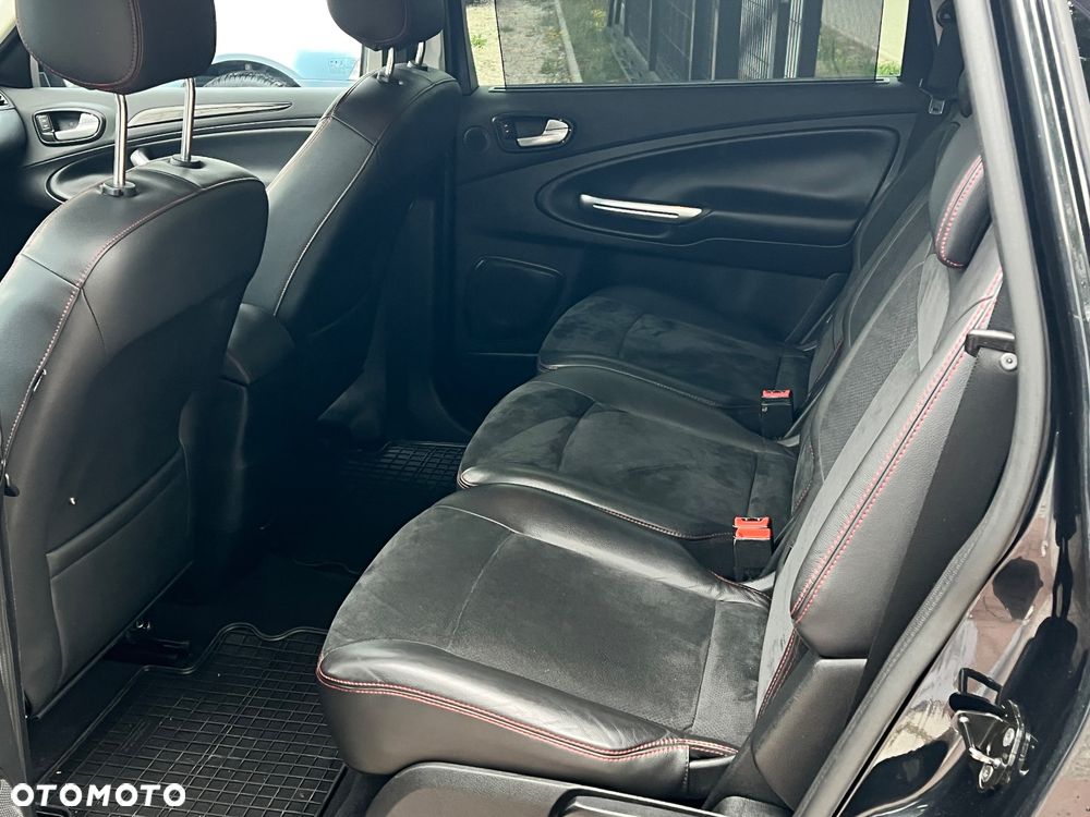 Ford S-Max 2.0 TDCi Titanium - 9