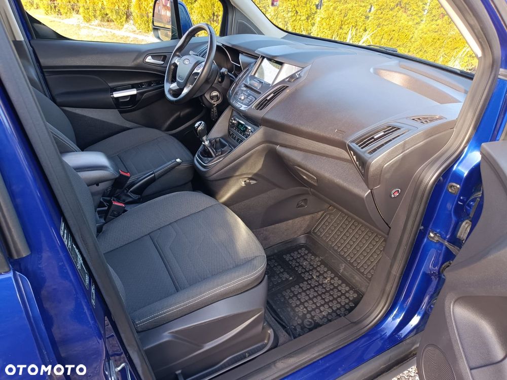 Ford Tourneo Connect 1.5 TDCi Titanium - 22