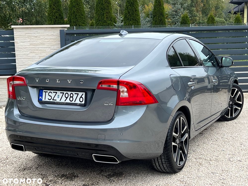 Volvo S60 D4 Geartronic Summum - 4