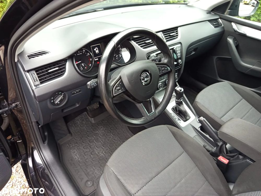 Skoda Octavia 1.2 TSI Active DSG - 22