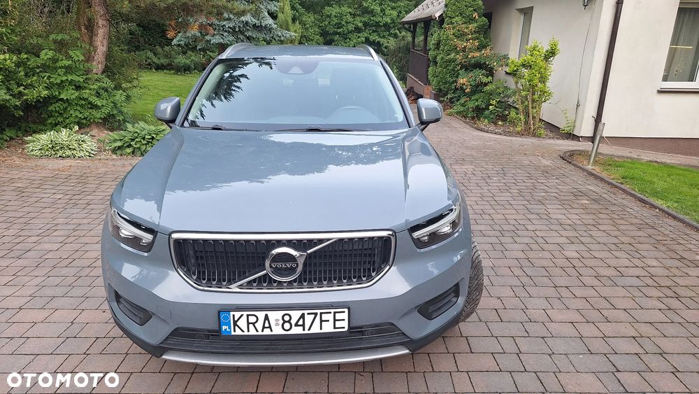 Volvo XC 40 T3 Momentum - 2
