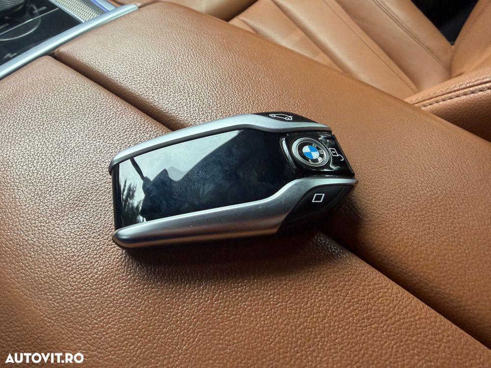 BMW X5 xDrive30d - 34