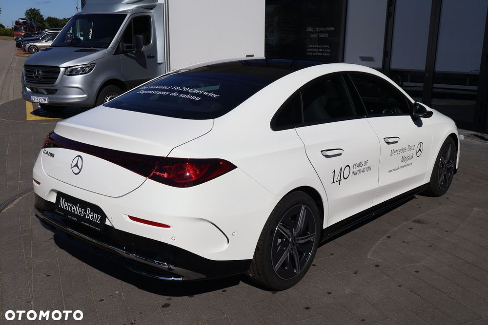 Mercedes-Benz CLA - 9