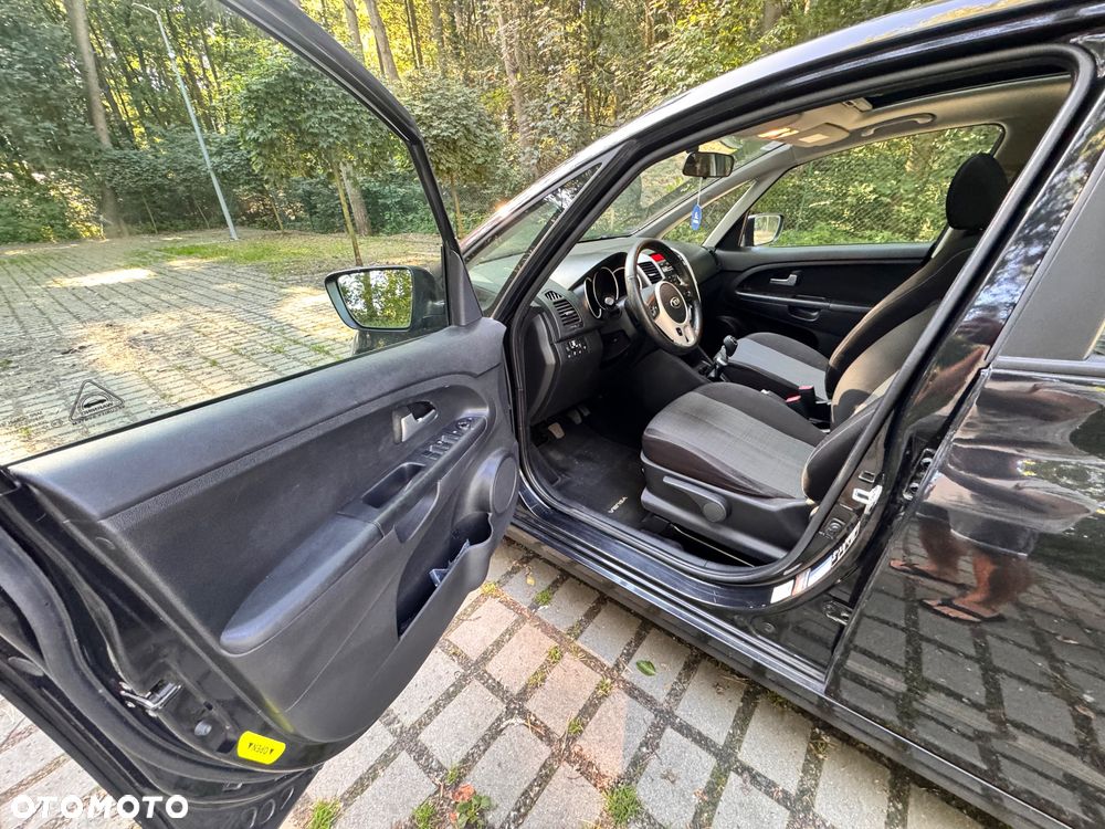 Kia Venga 1.4 S - 20