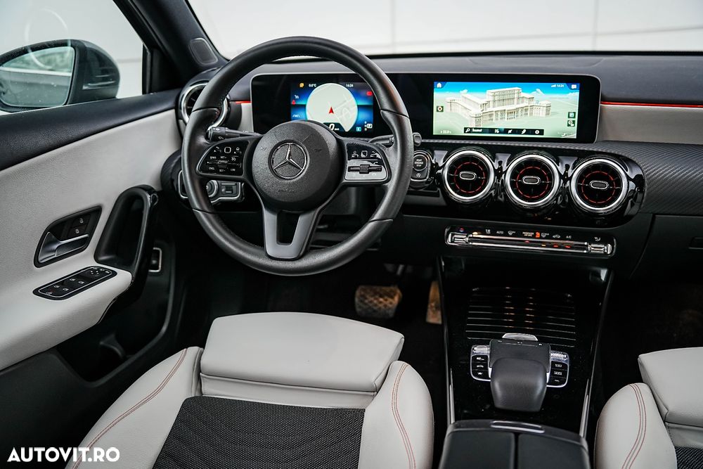 Mercedes-Benz A 180 d Sedan 7G-DCT Edition 2020 - 14