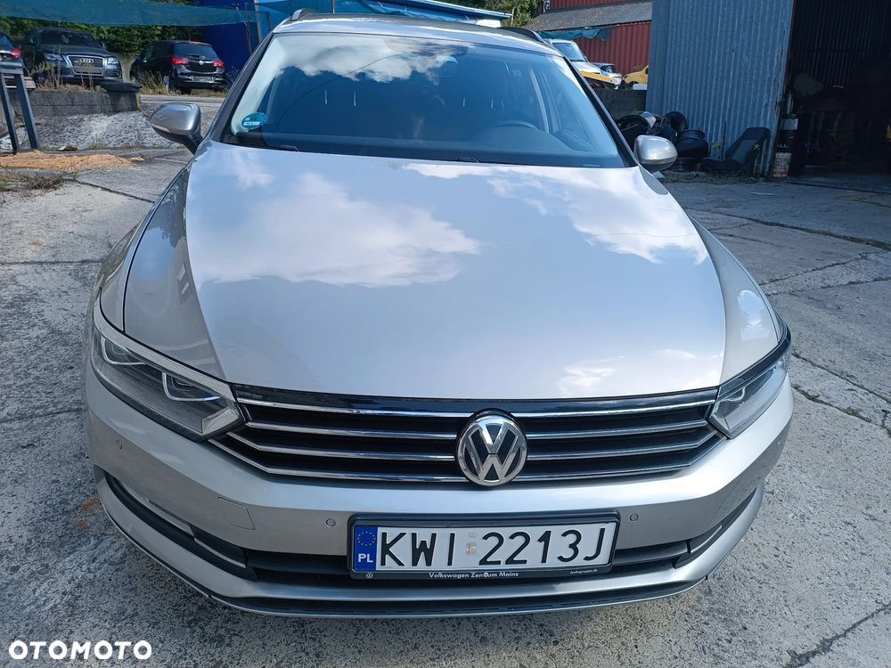 Volkswagen Passat - 3