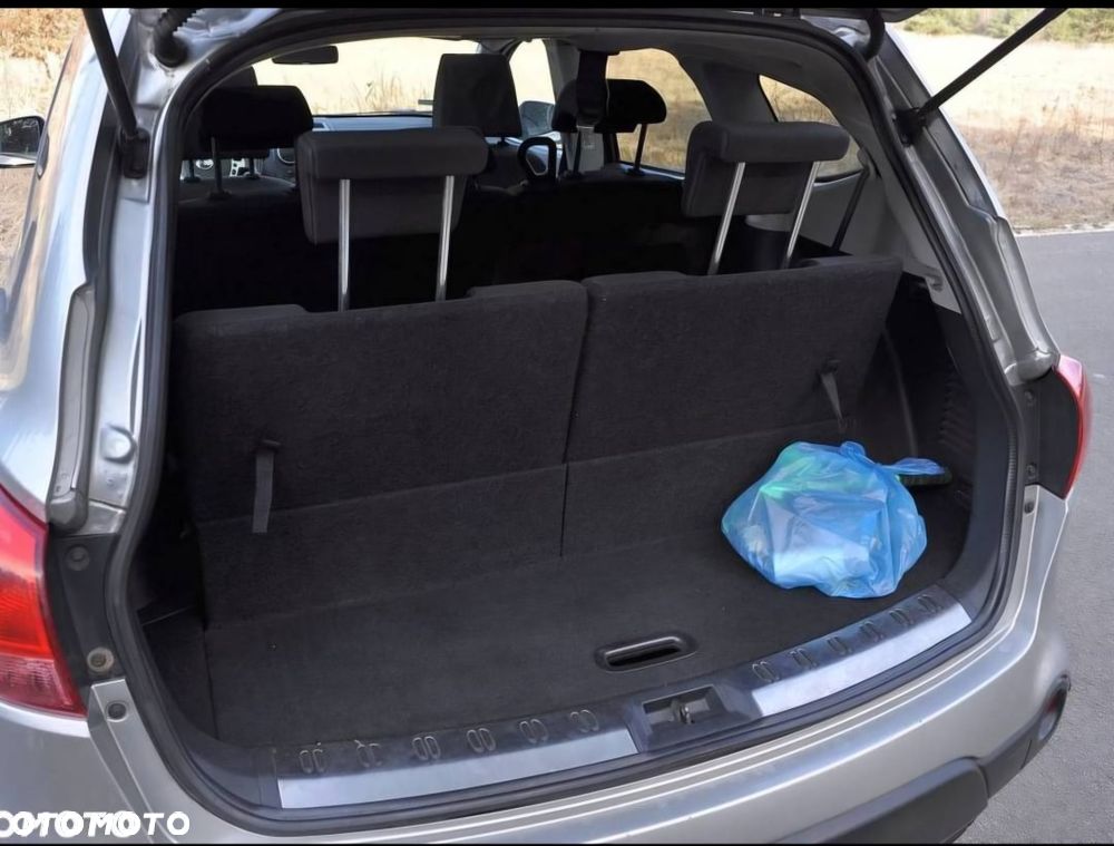 Nissan Qashqai+2 - 7
