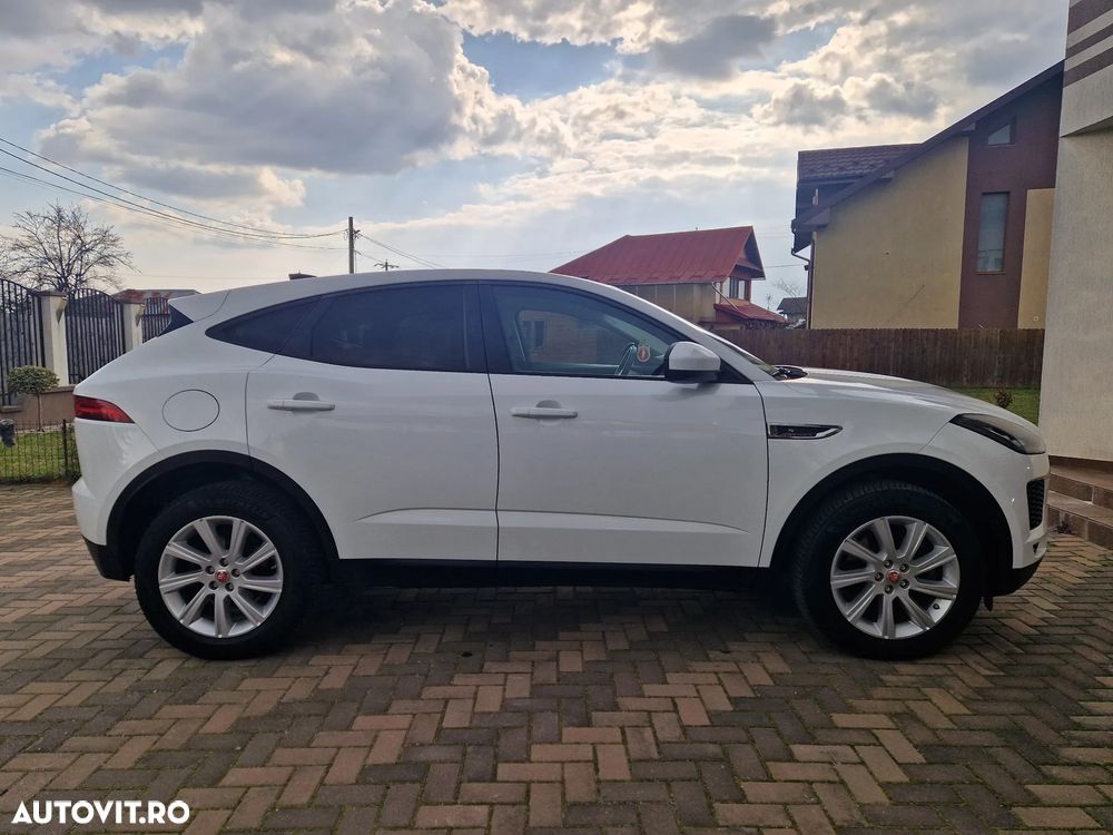 Jaguar E-Pace D150 AWD Base - 31