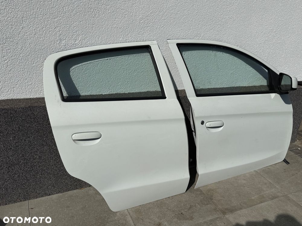 Drzwi tylne prawe Mitsubishi Space Star II lift 2016-