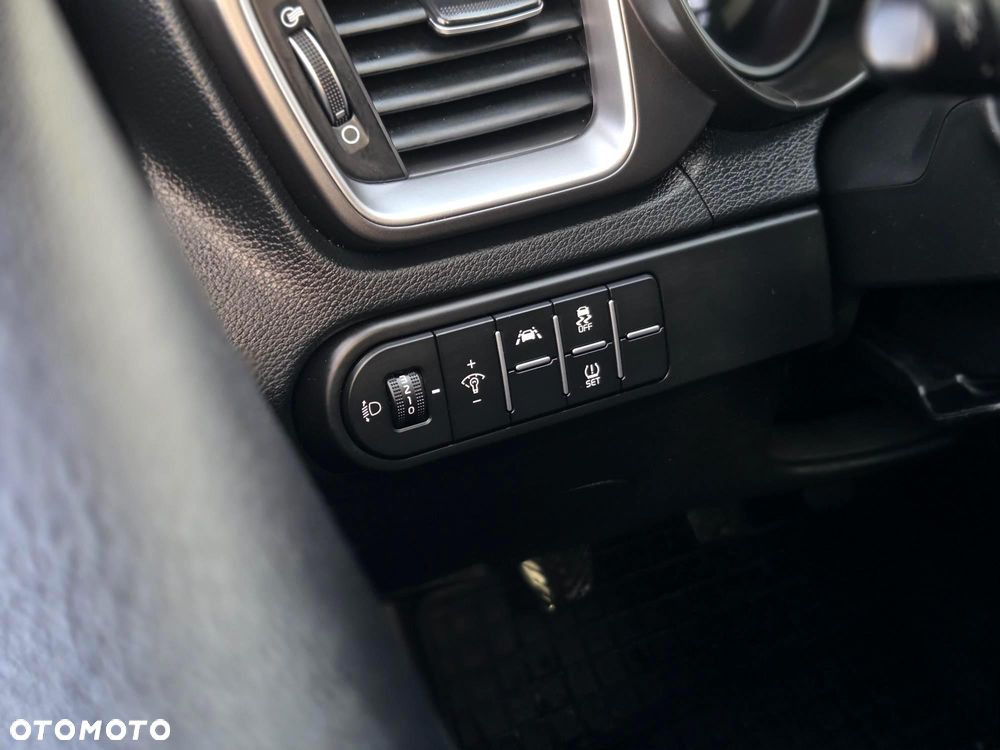 Kia Ceed 1.0 T-GDI M - 30