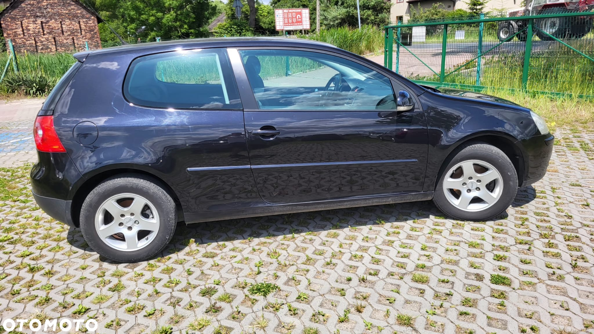 Volkswagen Golf - 23