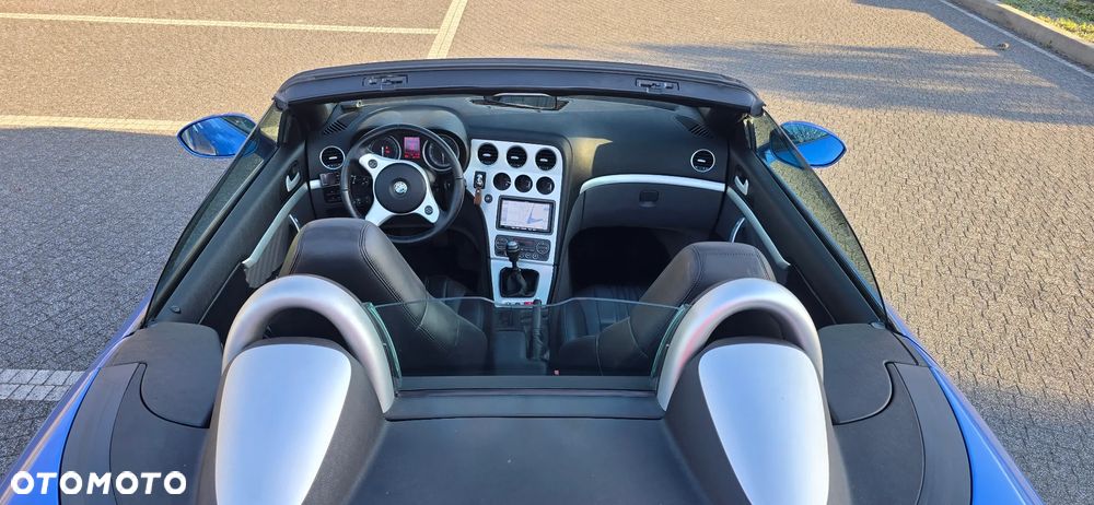 Alfa Romeo Spider 3.2 JTS V6 24V Q4 - 8