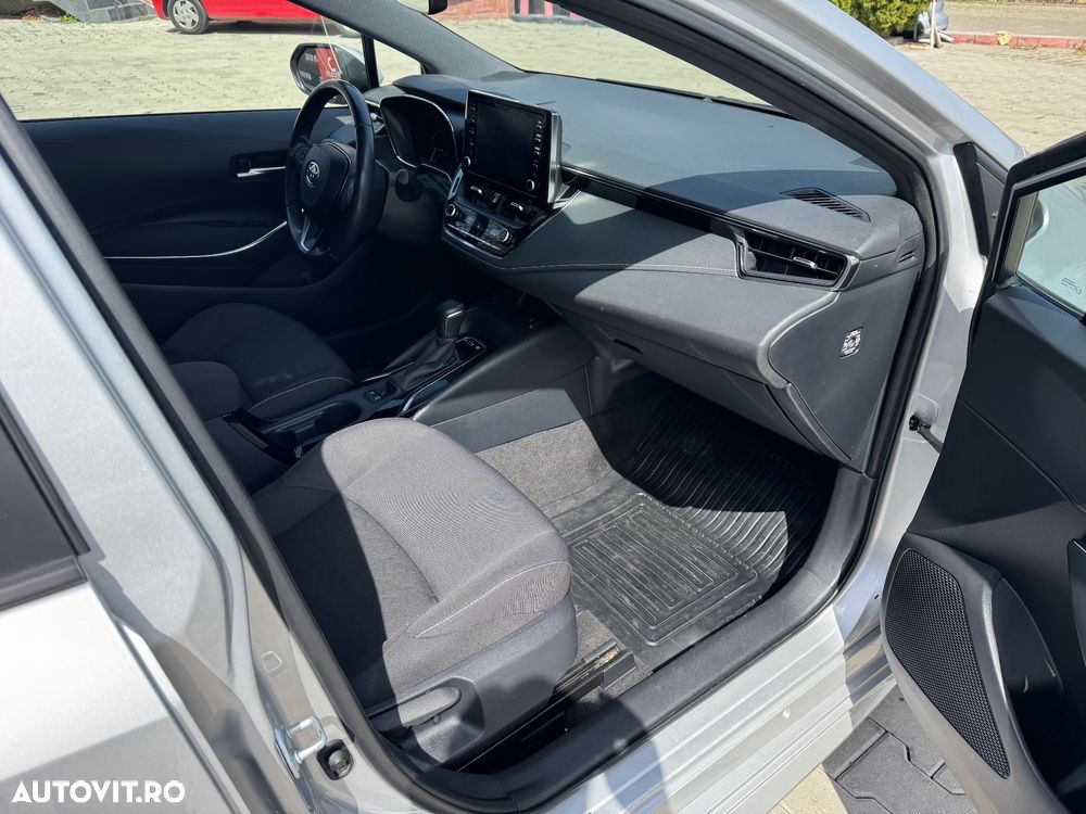 Toyota Corolla - 9