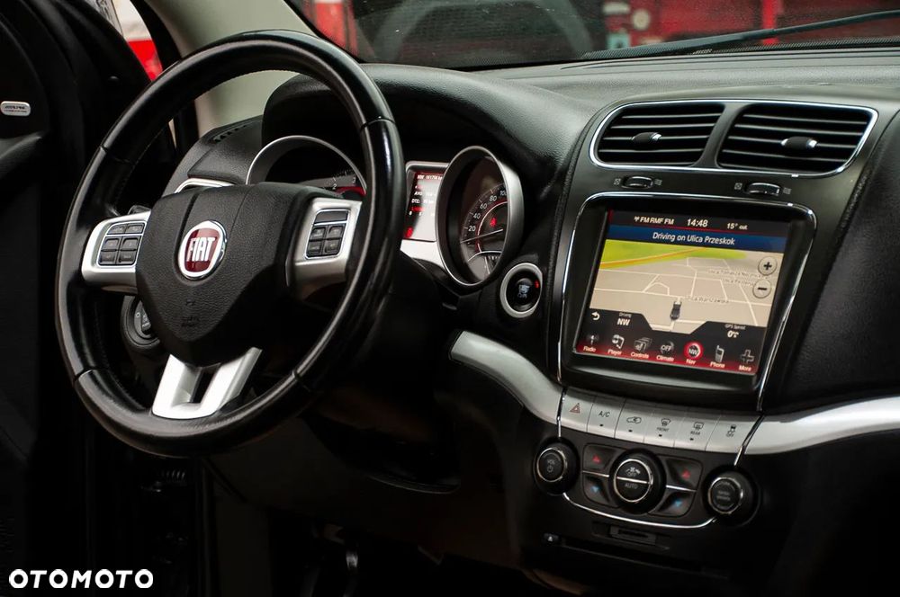 Fiat Freemont 2.0 Multijet 16V DPF Automatik Allrad Black Code - 32