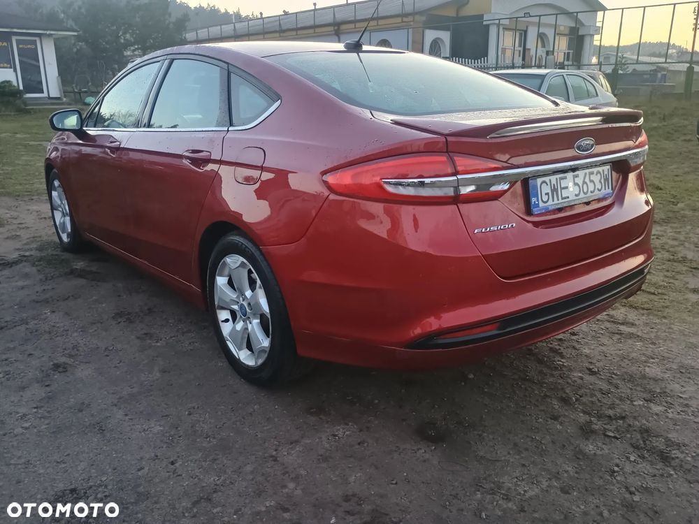 Ford Fusion - 5