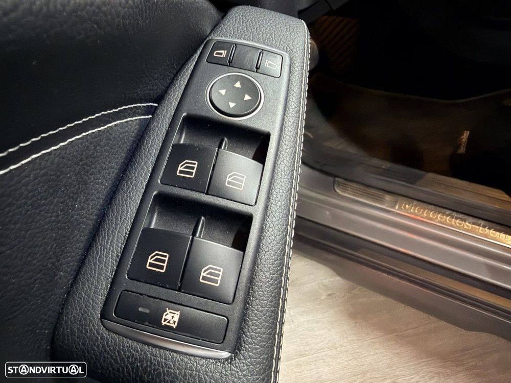 Mercedes-Benz GLA 180 Urban Aut. - 20
