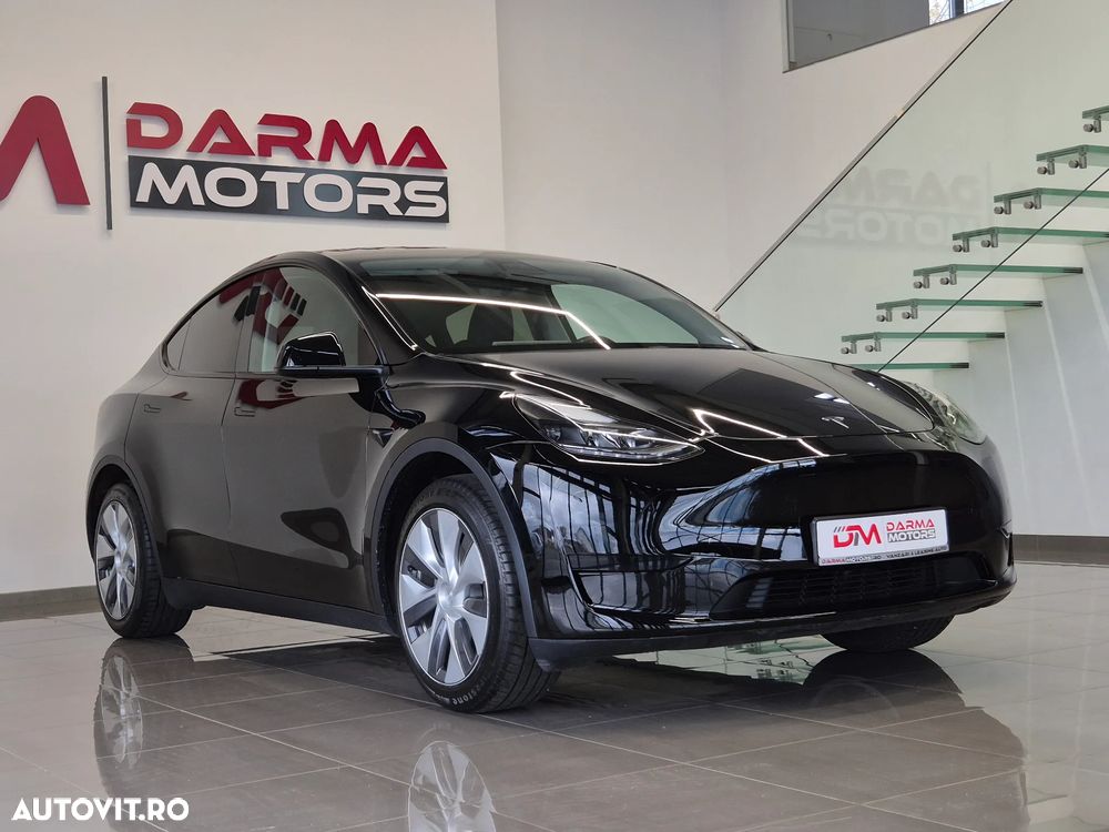 Tesla Model Y RWD - 3